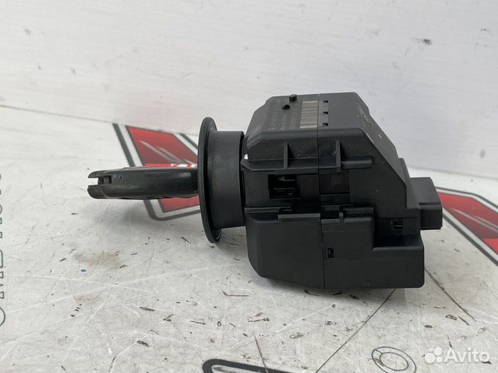 Замок зажигания Мерседес W209