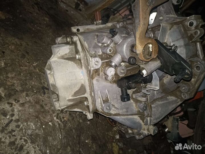 Volkswagen jetta 6 1.4т каробка механика 6стубка