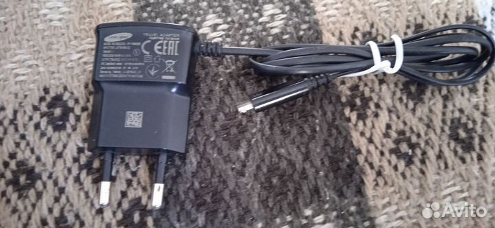 Зарядное устройство Samsung Micro USB