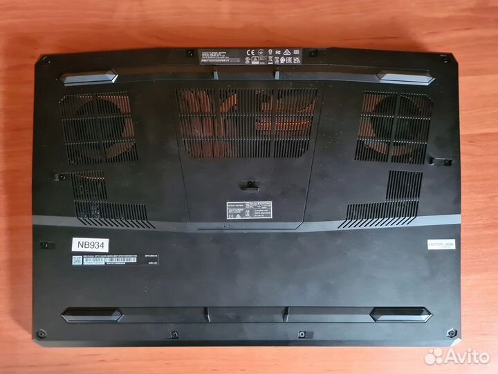 Игровой ноутбук msi 17 3