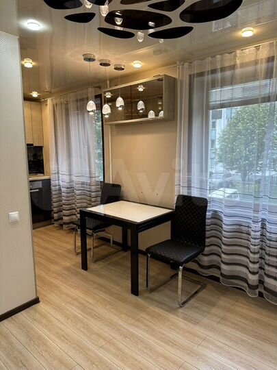 2-к. квартира, 44 м², 2/4 эт.
