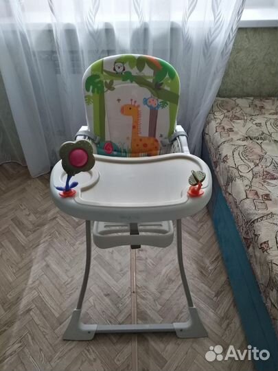 Детский стульчик для кормления