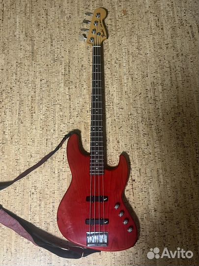 Fender jazz bass japan