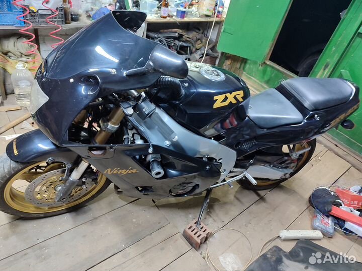 Kawasaki ZXR 400