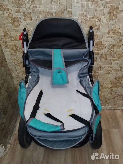 Прогулочная коляска camarelo eos