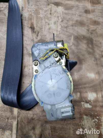 Ремень безопасности передний Toyota Corona T170