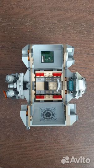 Lego Star Wars 75136 капсула