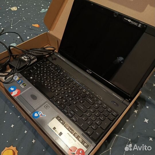 Ноутбус Acer 5739