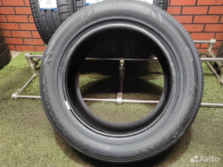 Triangle TH201 215/55 R16 97W