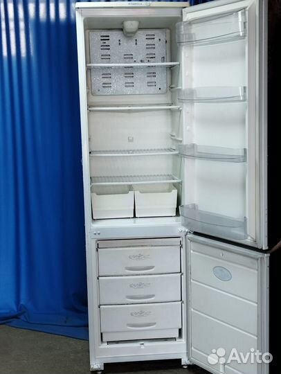 Холодильник Бирюса / Гарантия 1 год + Доставка