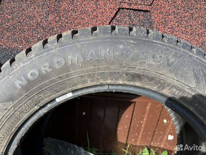 Nokian Tyres Nordman 8 SUV 255/55 R18