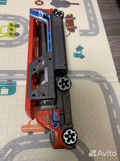 Hot wheels треки разные горка, мойка, автовоз