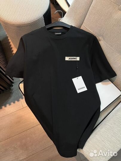 Jacquemus футболка 2 цвета