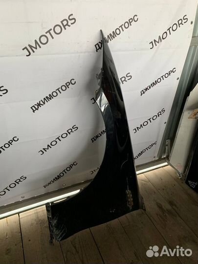 Крыло переднее левое BMW 1-Series E87