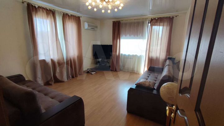 2-к. квартира, 62 м², 2/3 эт.