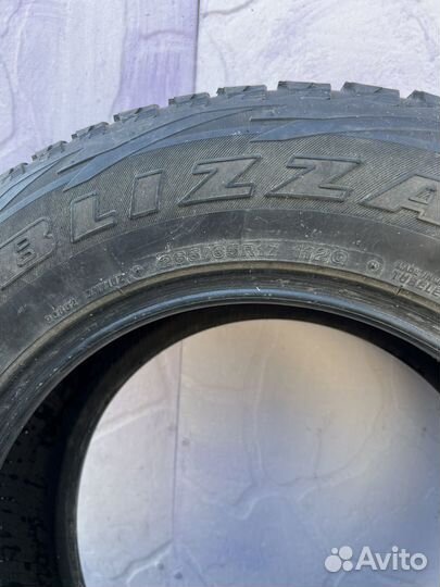 Bridgestone Blizzak DM-V1 265/65 R17