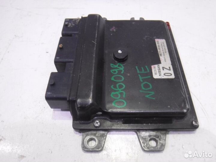 Блок управления двигателем