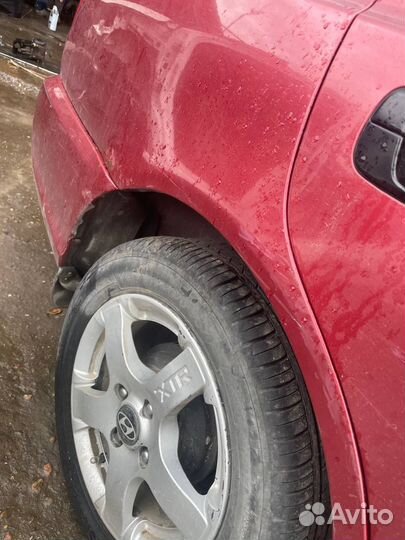 Заднее правое крыло Hyundai Accent