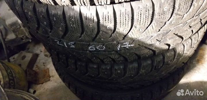 Bridgestone Ice Cruiser 7000 215/60 R17