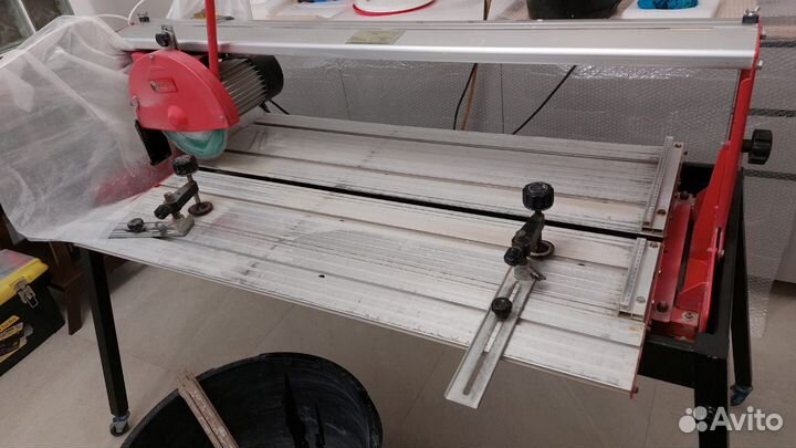 Станок для резки плитки
