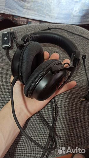 Игровые наушники hyperx