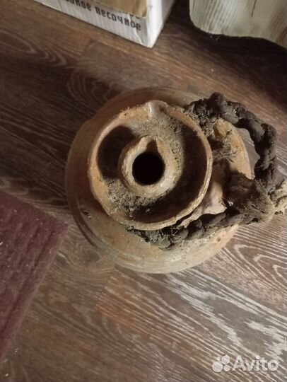 Корчага старинная глиняная