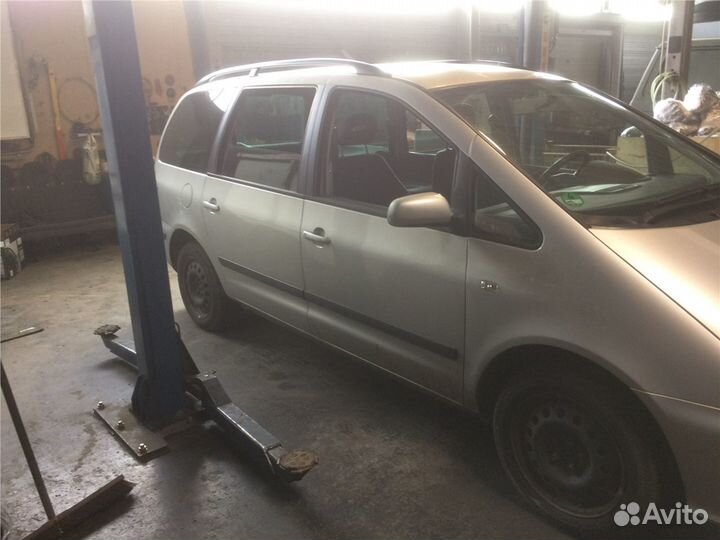 Разбор на запчасти Seat Alhambra