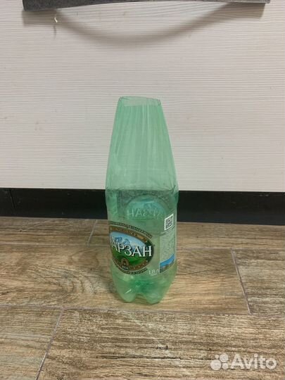 Бутылка нарзан без бошки