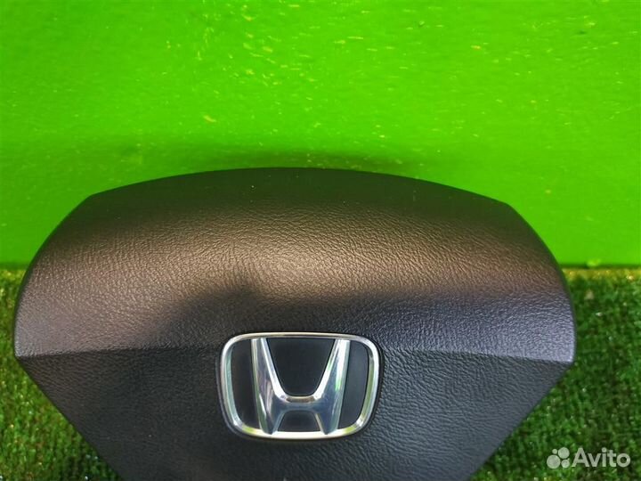 Подушка безопасности в руль Honda FR-V (BE1) 2006