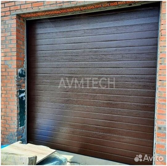 Секционные ворота для гаража