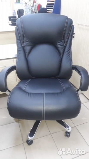 Кресло руководителя сн 402