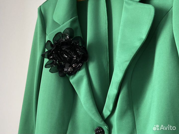 Костюм женский 54 чёрное платье и жакет Беларусь