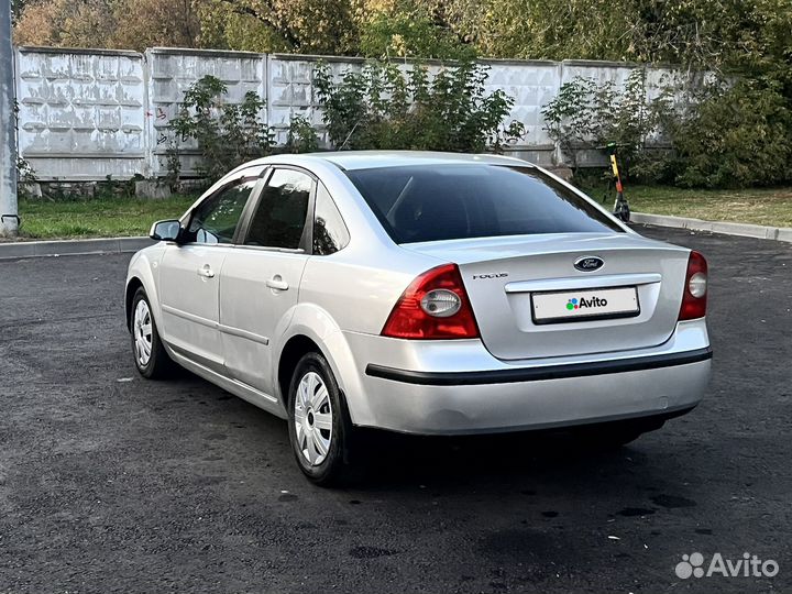 Ford Focus 1.8 МТ, 2006, 220 000 км