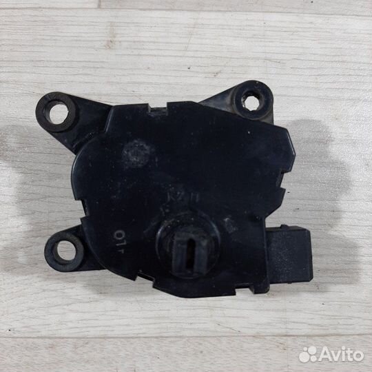 Сервопривод заслонок печки LADA Priora седан 21126