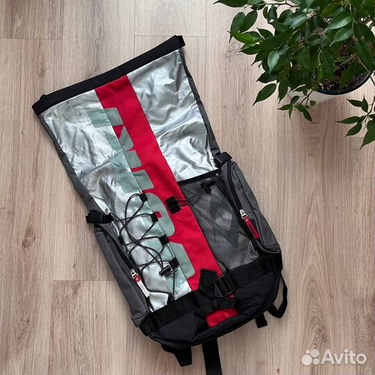 Рюкзак Volki оригинал новый