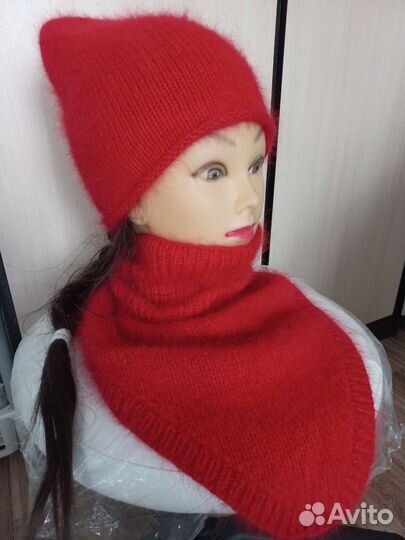 Комплект из пуха норки (бини, снуд, варежки)