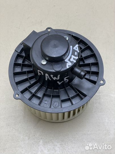 Моторчик печки FAW V5