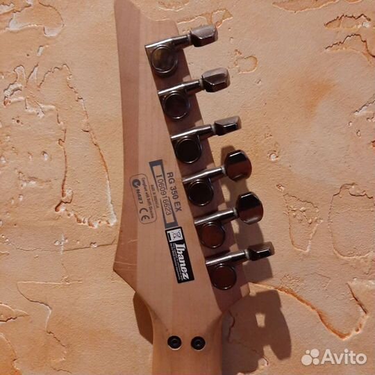 Электро гитара