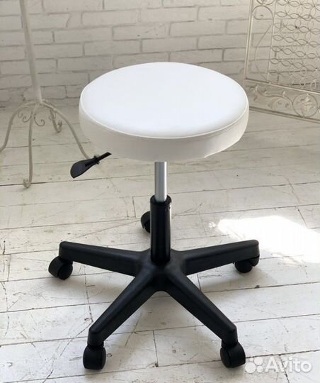 Стул для мастера