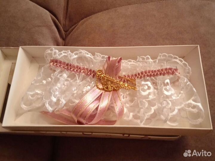 Подвязка невесты новая