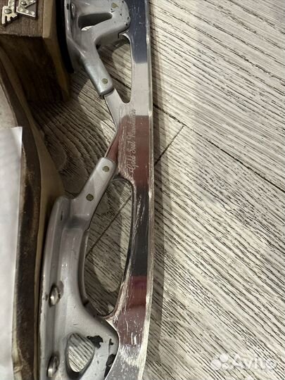 Коньки риспорт Роял Элит 225+Голд Сил Революшн