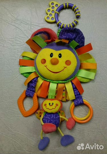Развивающий коврик и 3 развивающих игрушки