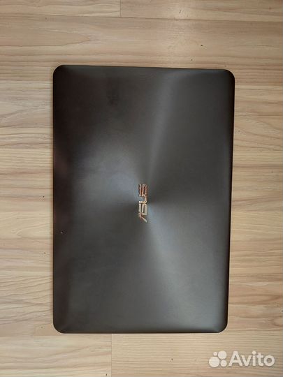 Ноутбук asus X555L