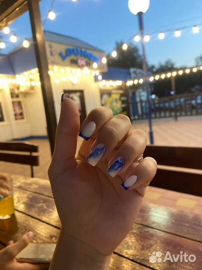 Маникюр, педикюр, наращивание, укрепление в студии