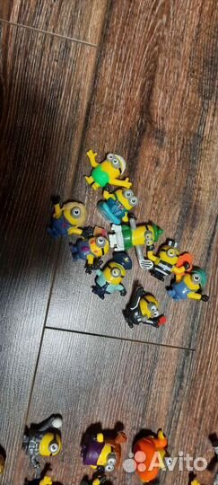 Миньоны из макдональдса