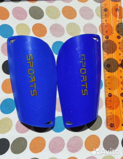 Щитки футбольные детские