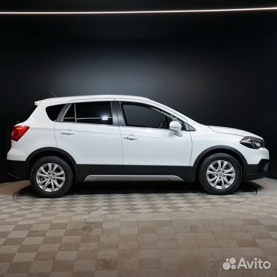 Suzuki SX4 1.6 AT, 2018, 68 550 км