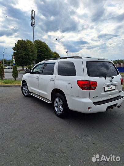 Toyota Sequoia 5.7 AT, 2008, 131 000 км