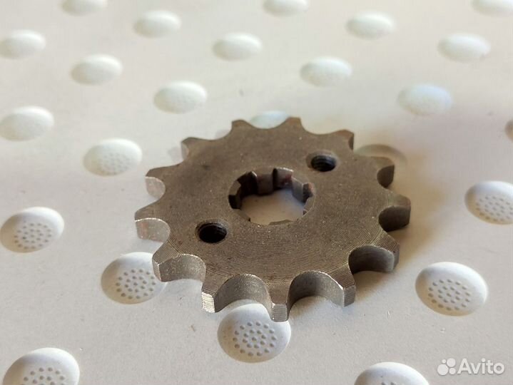 Ведущая звезда на мопед