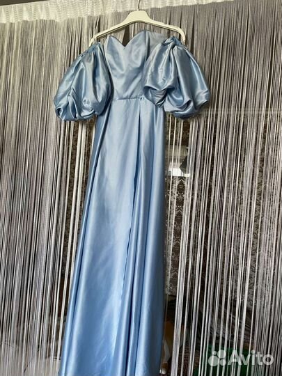 Платье на выпускной в пол